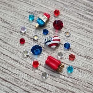 🦉Sweets of July Charm Set